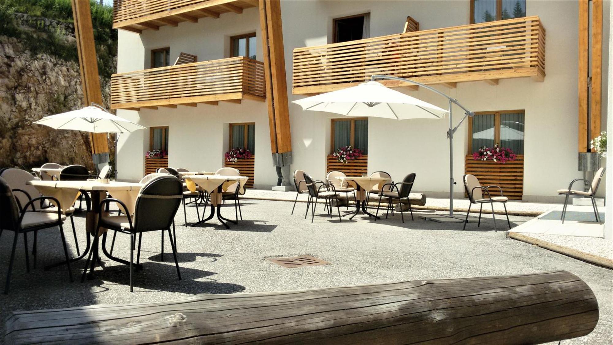 Brenta Dolomites Hotel Vason Buitenkant foto
